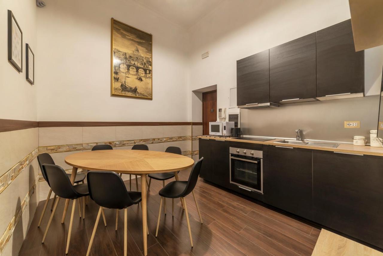 Roma Termini Big Apartment Buitenkant foto